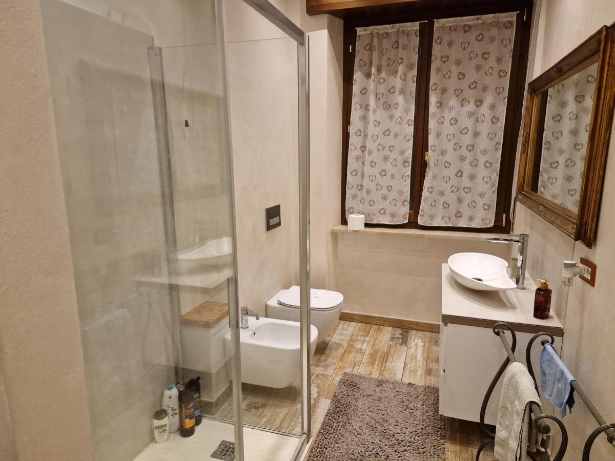 Ciao Verona Bed And Kitchen Room photo